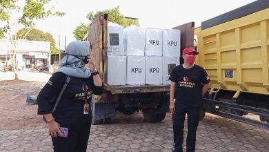 Photo of KPU Kukar Distribusikan Logistik di Kecamatan Hulu