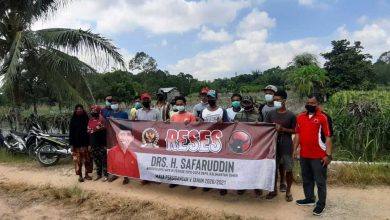 Photo of Safaruddin Serap Aspirasi Masyarakat, Bagikan Ribuan Paket Sembako