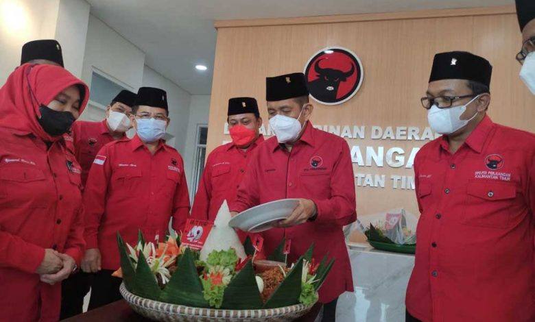 Photo of Jelang Usia Emas, PDI-P Target Perbanyak Kader di Legislatif dan Eksekutif