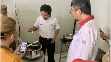 Photo of Memperluas Jangkauan Pasar, Rumah Coklat Lung Anay Dapat Sertifikat Halal