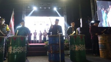 Photo of Tenggarong Bercahaya: Pawai Takbiran Kukar, Simfoni Kebahagiaan di Malam Idulfitri