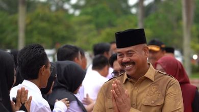 Photo of 2.300 Pegawai P3K Kukar Resmi Diambil Sumpahnya di Tengah Gerimis