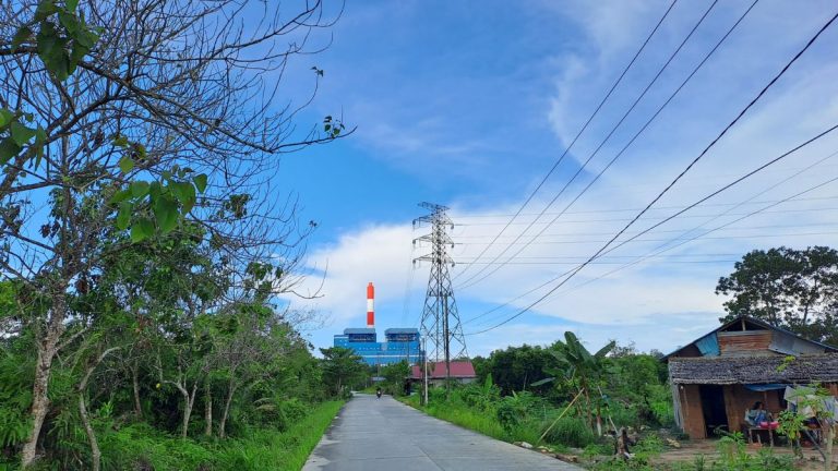 PLTU Teluk Kadere