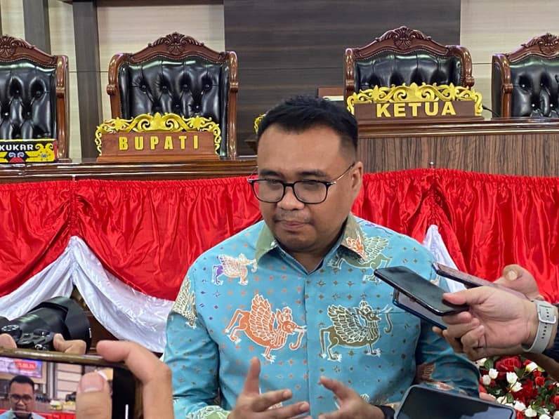 Bupati Kukar Aulia Rahman